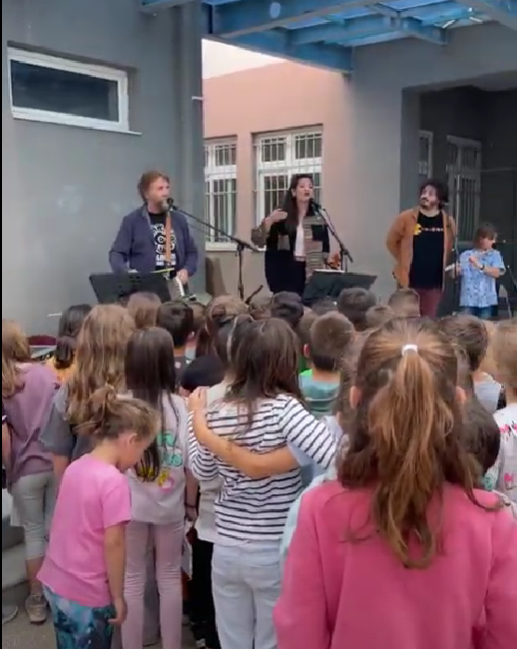Μια αξέχαστη συναυλία από την μπάντα Alcedo φολκ band